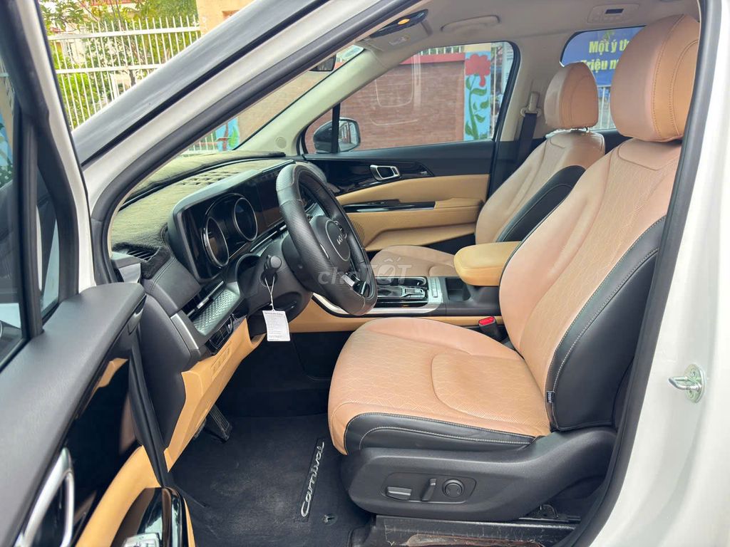 Kia Carnival Luxury 2.2D  2023  - 60 nklm. Mua bán Ô tô tại Thành phố Thủ Dầu Một Bình Dương được đăng bởi Nguyễn Văn Lợi hình 9