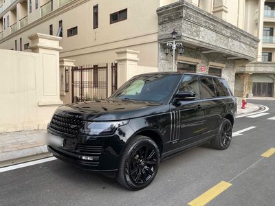 Chính chủ bán LandRover Range Rover sản xuất 2015. Mua bán Ô tô tại Quận Hoàng Mai Hà Nội được đăng bởi Nguyen tiến