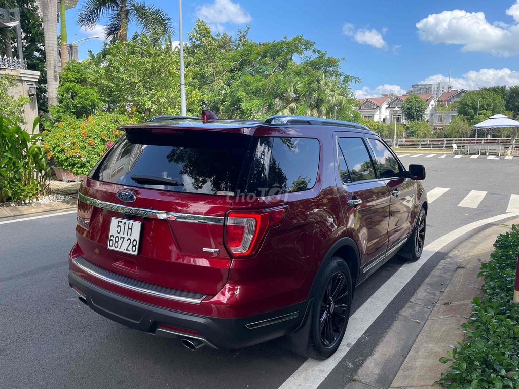 Ford Explorer 2019 đk 11-2020 2.3L Ecoboost. Mua bán Ô tô tại Quận 7 Tp Hồ Chí Minh được đăng bởi Tran Huu Manh hình 4
