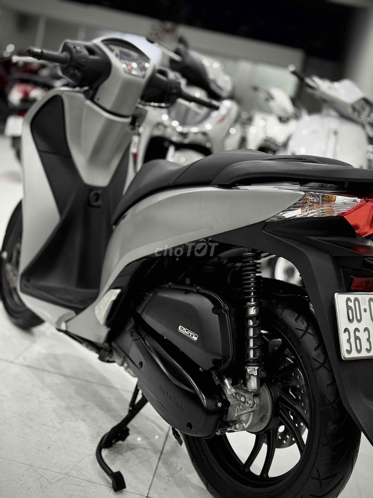 Sh125i  2013 zin Lướt ( Hỗ trợ Trả GÓP ) 🔥🔥🔥. Mua bán Xe máy tại Thị xã Phú Mỹ Bà Rịa - Vũng Tàu được đăng bởi Cửa Hàng Xe Máy Phú Mỹ hình 6