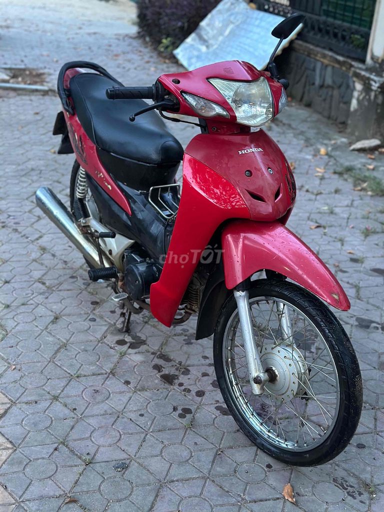 Wave máy móc êm ru mọi chức năng hoạt động tốt. Mua bán Xe máy tại Thành phố Quảng Ngãi Quảng Ngãi được đăng bởi Hien hình 2