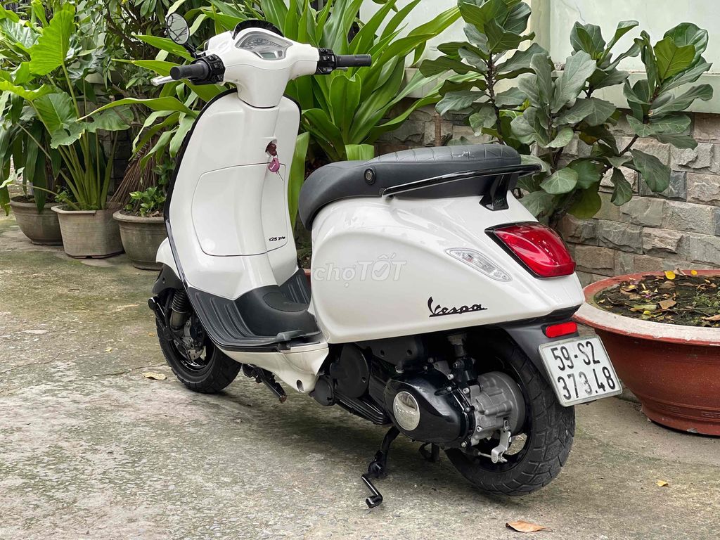 Vespa Sprint 2015 BSTP chính chủ. Mua bán Xe máy tại Thành phố Thủ Đức Tp Hồ Chí Minh được đăng bởi Cửa Hàng Xe NGUYỄN hình 3