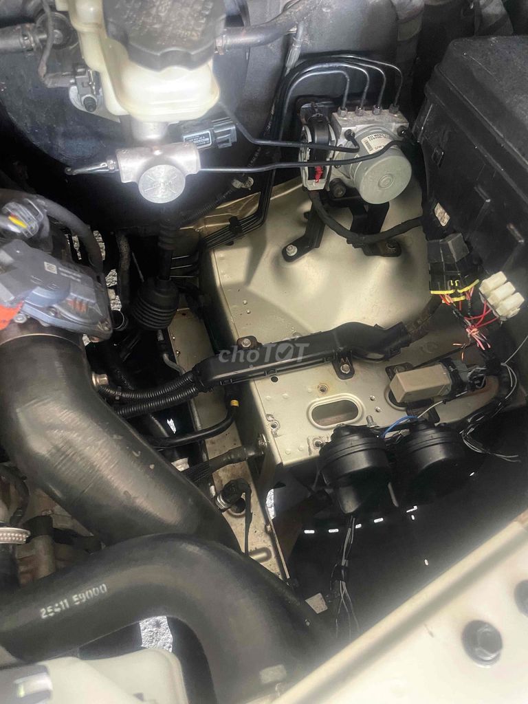 Hyundai Solati 2017 - 201000 km. Mua bán Ô tô tại Thành phố Vị Thanh Hậu Giang được đăng bởi truyen hình 7