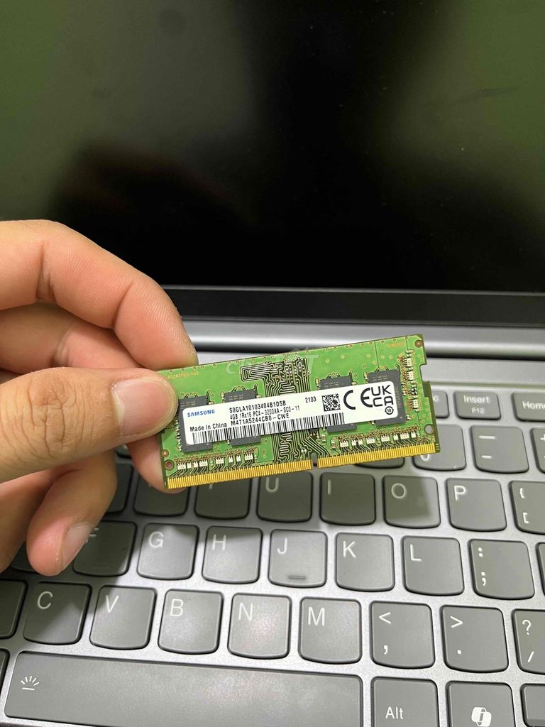 RAM Laptop Samsung DDR4 4GB Bus 3200