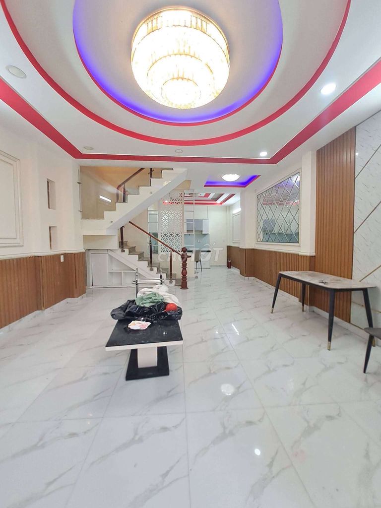 Аренда · 4 комн. · 55 м² · Huyện Nhà Bè, ул. Đường Huỳnh Tấn Phát
