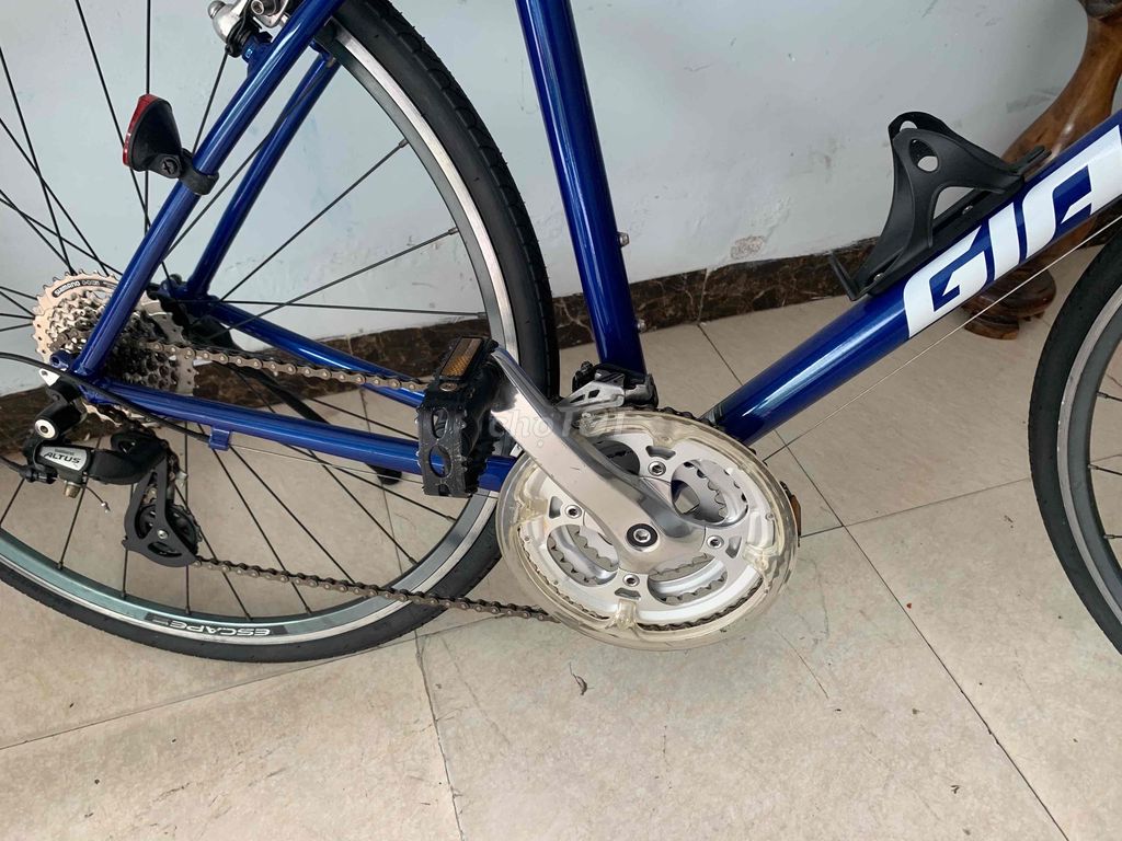 Bán xe thể thao chính hãng Giant xịn. Mua bán Xe đạp tại Quận Cẩm Lệ Đà Nẵng được đăng bởi datmasuto hình 2