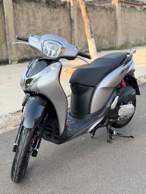 2020 Hiếm rất Hiếm có SH_MODE 2020 ạ