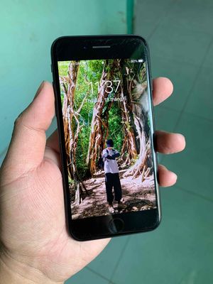 Apple iPhone 7 32GB Đen