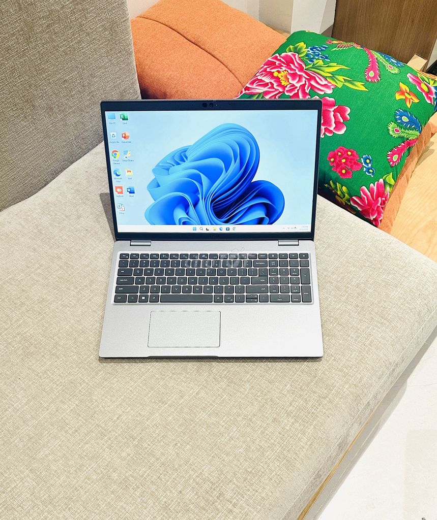 Dell Latitude 5520 i7-1185G7/8GB/256GB like new. Mua bán Laptop tại Quận Hồng Bàng Hải Phòng được đăng bởi Trần Mạnh Cường hình 1