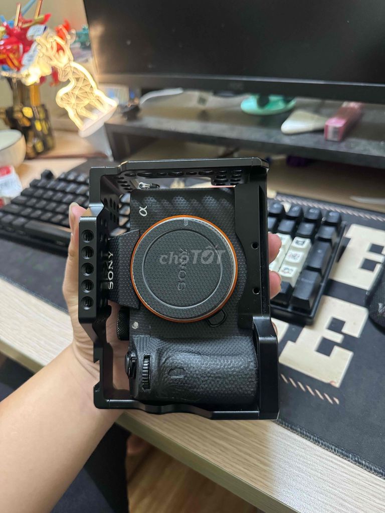 Máy ảnh Sony A7R3 Đen Đã qua sử dụng. Mua bán Máy ảnh, Máy quay tại Huyện An Dương Hải Phòng được đăng bởi Quang Anh hình 1