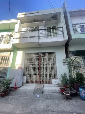 BÁN NHÀ - HƯƠNG LỘ 2 - BÌNH TÂN - 63M2 - NGANG HƠN 5M - HẺM XE TẢI. Mua bán nhà ở tại Quận Bình Tân Tp Hồ Chí Minh được đăng bởi Hiếu