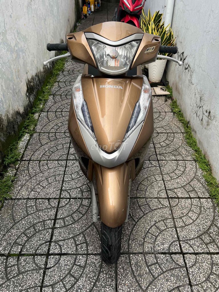 2c lead 125 bs 65B1 zin đẹp. Mua bán Xe máy tại Quận Ninh Kiều Cần Thơ được đăng bởi Vincom HV hình 1