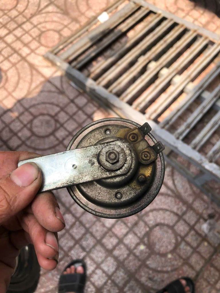 Kèn SH Ý 2007. Mua bán Phụ tùng xe tại Quận 7 Tp Hồ Chí Minh được đăng bởi Kiều Phong hình 3