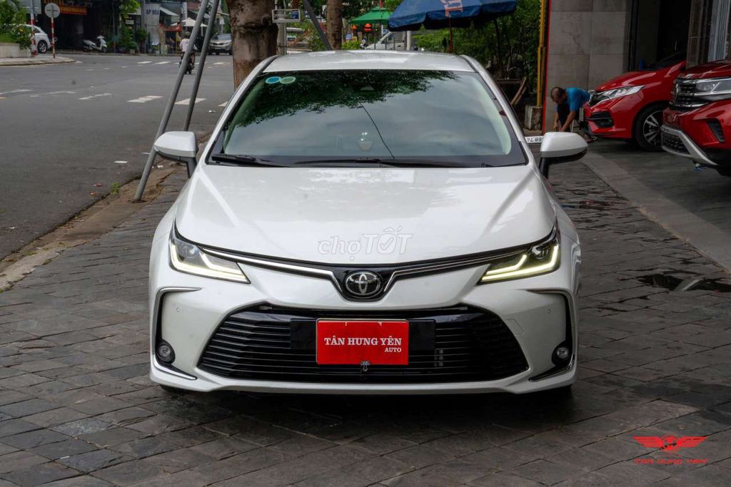 Toyota Corolla Altis 2022 1.8 V - 7000 km