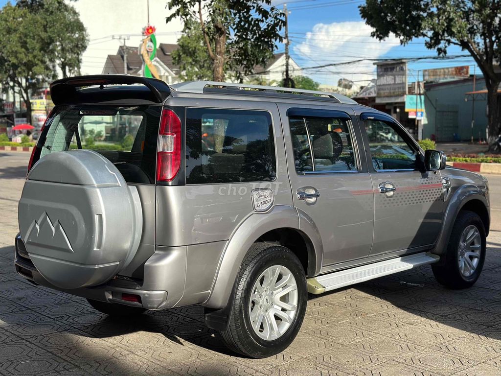 Ford Everest 2014 Limited số tự động. Mua bán Ô tô tại Thành phố Pleiku Gia Lai được đăng bởi Nam lê hình 4