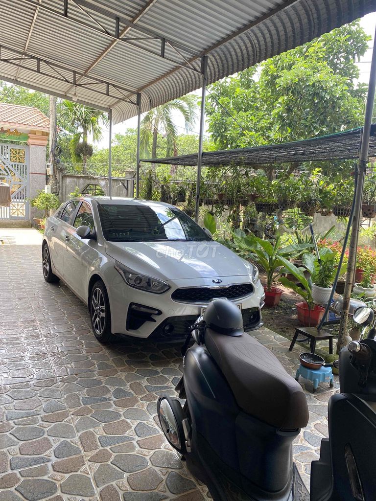 Kia Cerato 2020 1.6 AT Luxury  - 18000 km 51H777xy. Mua bán Ô tô tại Quận Tân Bình Tp Hồ Chí Minh được đăng bởi  Hải Hiền hình 1