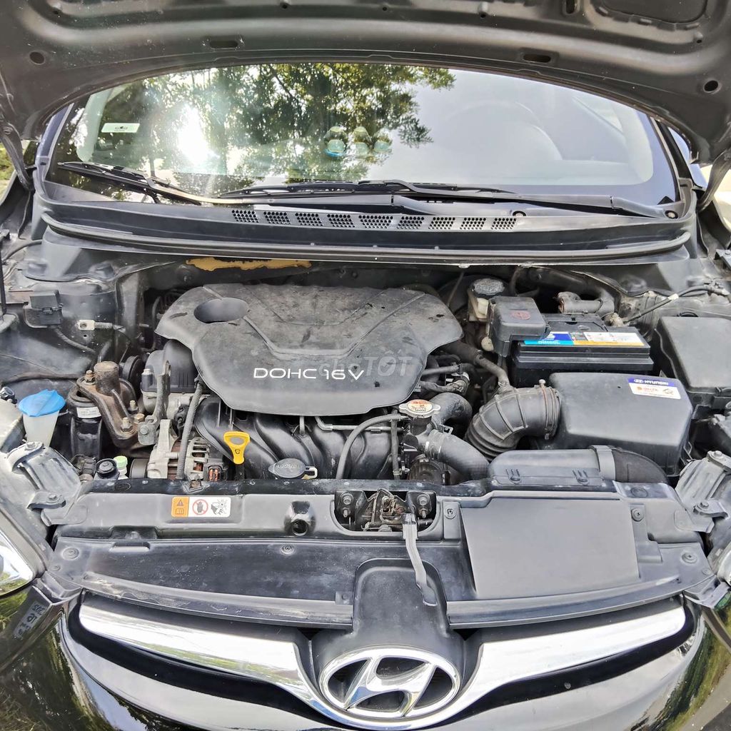 Bán xe Hyundai Elantra 2014 nhập khẩu. Mua bán Ô tô tại Quận Hải Châu Đà Nẵng được đăng bởi Ý ĐNg hình 5