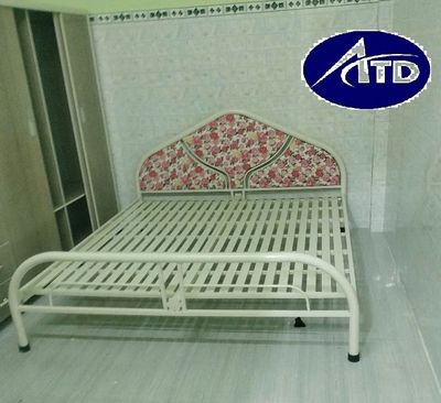 giường sắt** giường sắt= giường sắt> giường sắt. Mua bán Giường, chăn ga gối nệm tại Quận 7 Tp Hồ Chí Minh được đăng bởi LAN Nội Thất ATD