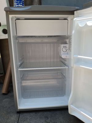 Tủ lạnh mini phòng trọ 90lít zin đẹp bao shipTPHCM