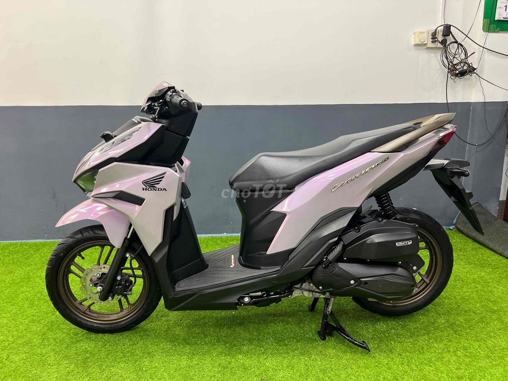 Vario 2024 lướt 2000km khoá Smartkey. Mua bán Xe máy tại Thành phố Cao Lãnh Đồng Tháp được đăng bởi Cửa Hàng Xe Máy Minh Thân 66 hình 2