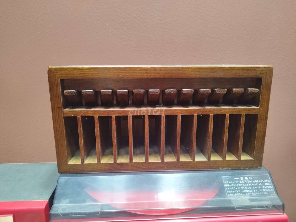 Hộp đựng băng cassette gỗ Vintage. Mua bán Tivi, Âm thanh tại Quận Gò Vấp Tp Hồ Chí Minh được đăng bởi hậu thanh hình 1