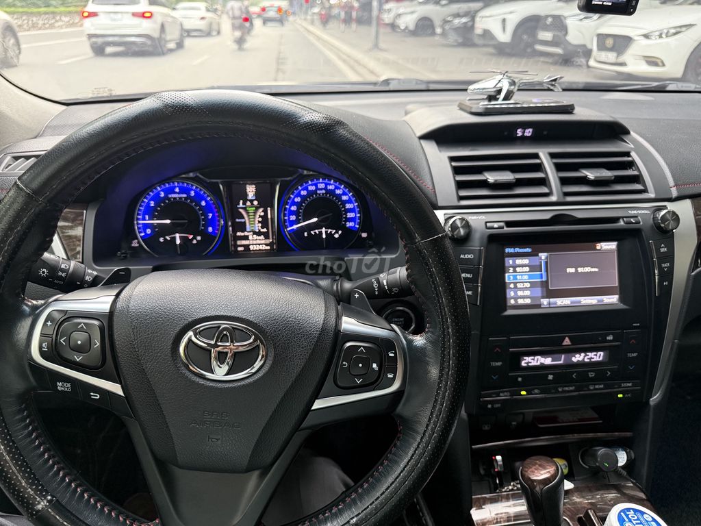 Toyota Camry 2.5Q 2015 Đen 93.000 km