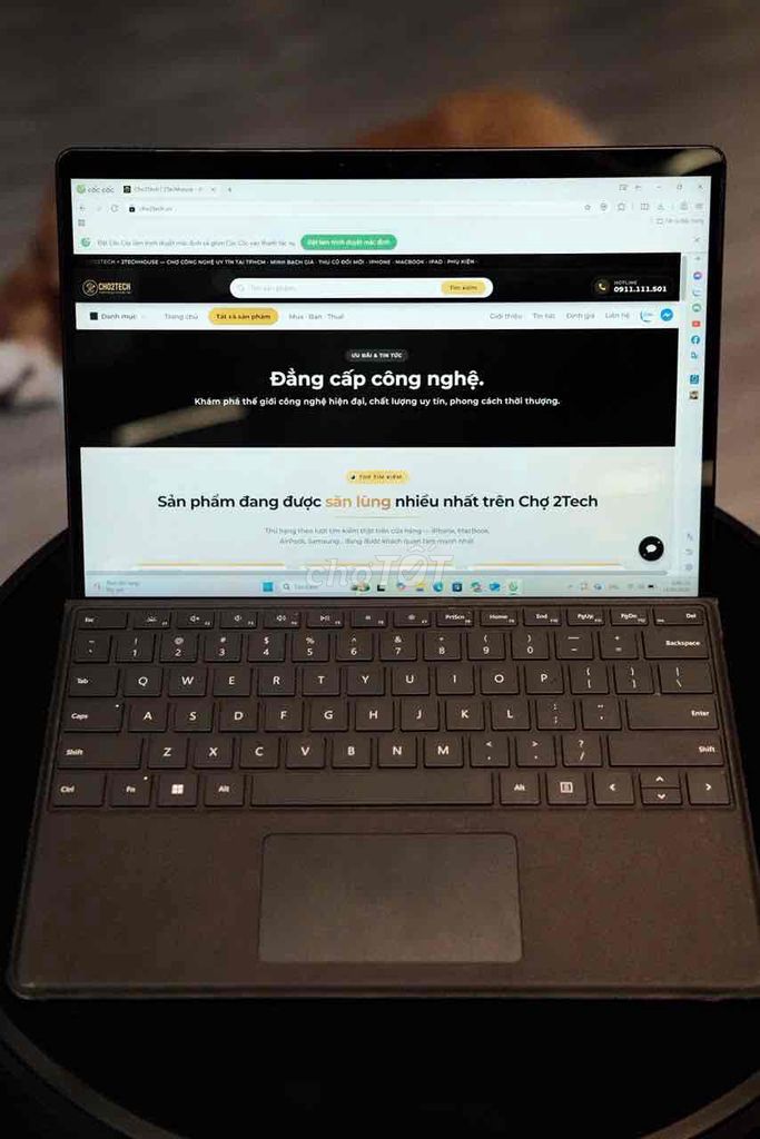 Microsoft Surface Pro 9 Đen đẹp zin 98%. Mua bán Laptop tại Quận Bình Thạnh Tp Hồ Chí Minh được đăng bởi Vân Anh 2Tech House hình 1
