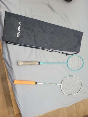 Pass túi và vợt cầu lông