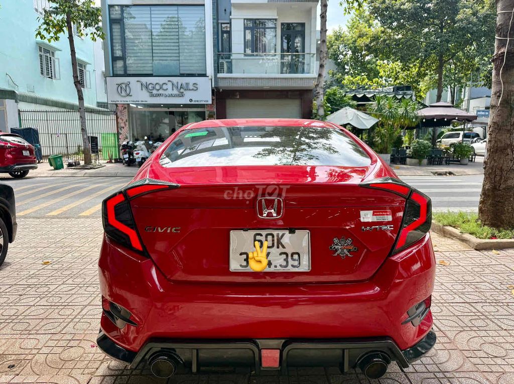 Honda Civic 2018 photo 2