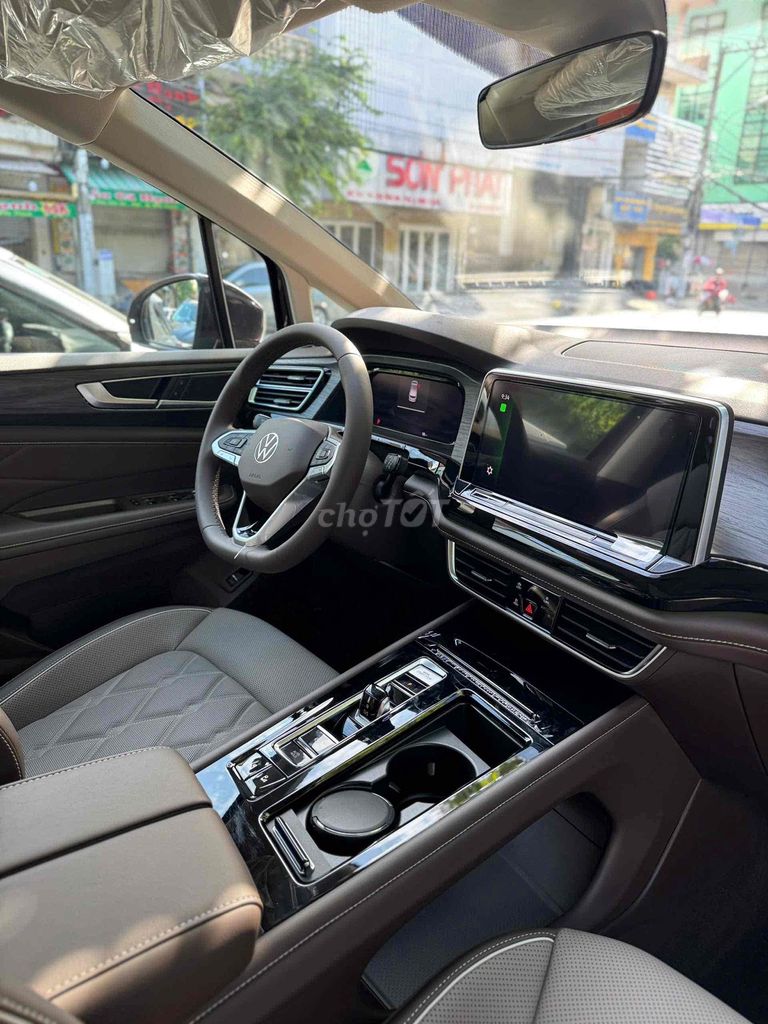 Volkswagen Viloran 2025 Luxury. Mua bán Ô tô tại Thành phố Thủ Đức Tp Hồ Chí Minh được đăng bởi Nguyễn Hưng hình 9