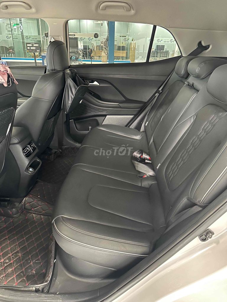 Hyundai Creta 2023 Cao cấp Siêu lướt 14000km. Mua bán Ô tô tại Thành phố Thủ Đức Tp Hồ Chí Minh được đăng bởi Green Future Thủ Đức hình 7