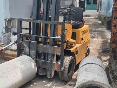 Bán xe nâng xăng 1 tấn Toyata. Mua bán Phương tiện khác tại Huyện Hóc Môn Tp Hồ Chí Minh được đăng bởi Bao Pham
