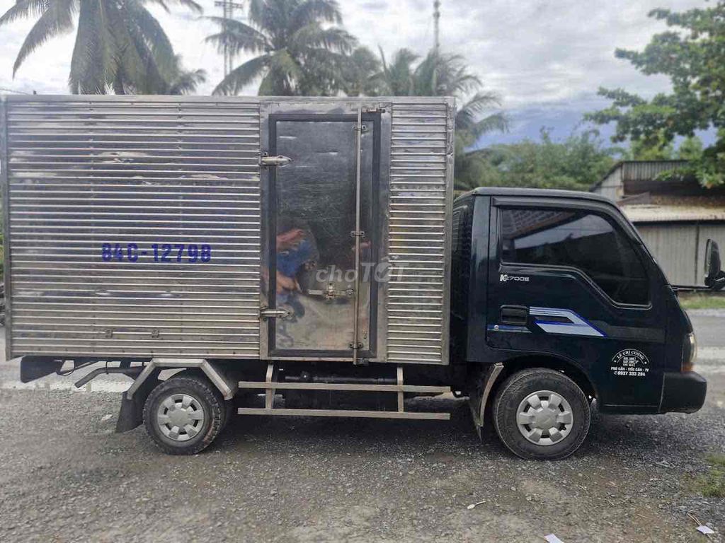 nhà cần bán kia tải 1t25 có mái lạnh xe zin lắm. Mua bán Xe tải, xe ben tại Huyện Dương Minh Châu Tây Ninh được đăng bởi chà là hình 2