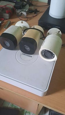 Thanh lý bộ camera hikvision 2mp 3 mắt. Mua bán Máy ảnh, Máy quay tại Thành phố Buôn Ma Thuột Đắk Lắk được đăng bởi Trung