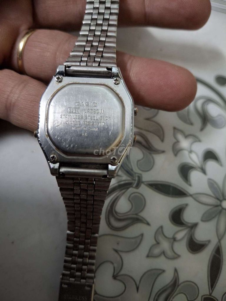 Đồng hồ nữ Casio điện tử xài pin.. Mua bán Đồng hồ tại Quận 8 Tp Hồ Chí Minh được đăng bởi Mr Robin hình 3