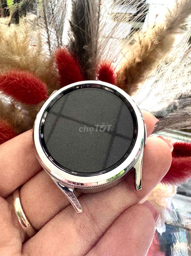 Samsung Watch 6 47mm màu bạc Zin áp - đẹp. Mua bán Thiết bị đeo thông minh tại Quận 10 Tp Hồ Chí Minh được đăng bởi Philongmobile hình 1