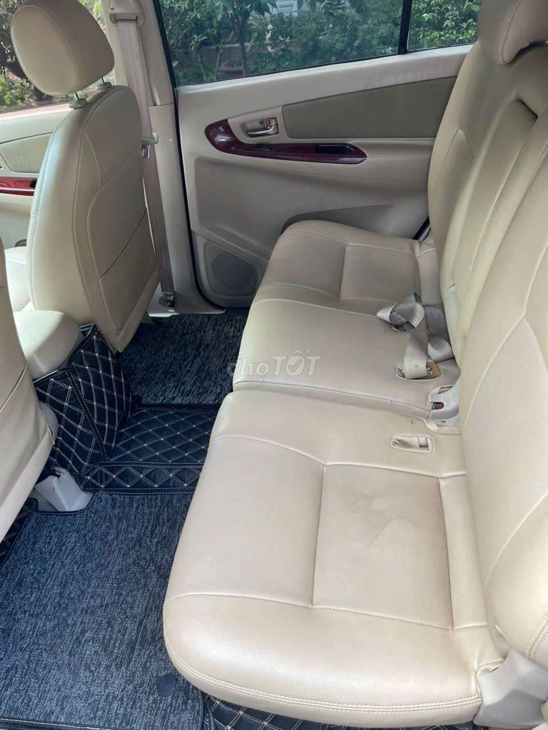 Toyota Innova 2006 G - 145000 km giá rẻ. Mua bán Ô tô tại Thành phố Dĩ An Bình Dương được đăng bởi Huy Luân Auto hình 8