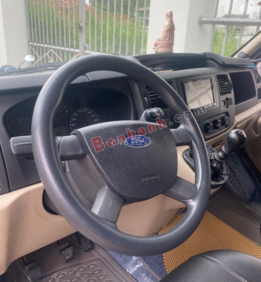 Ford Transit SVP 2018 - 425 Triệu. Mua bán Ô tô tại Thành phố Thủ Dầu Một Bình Dương được đăng bởi Lamgiasam hình 3