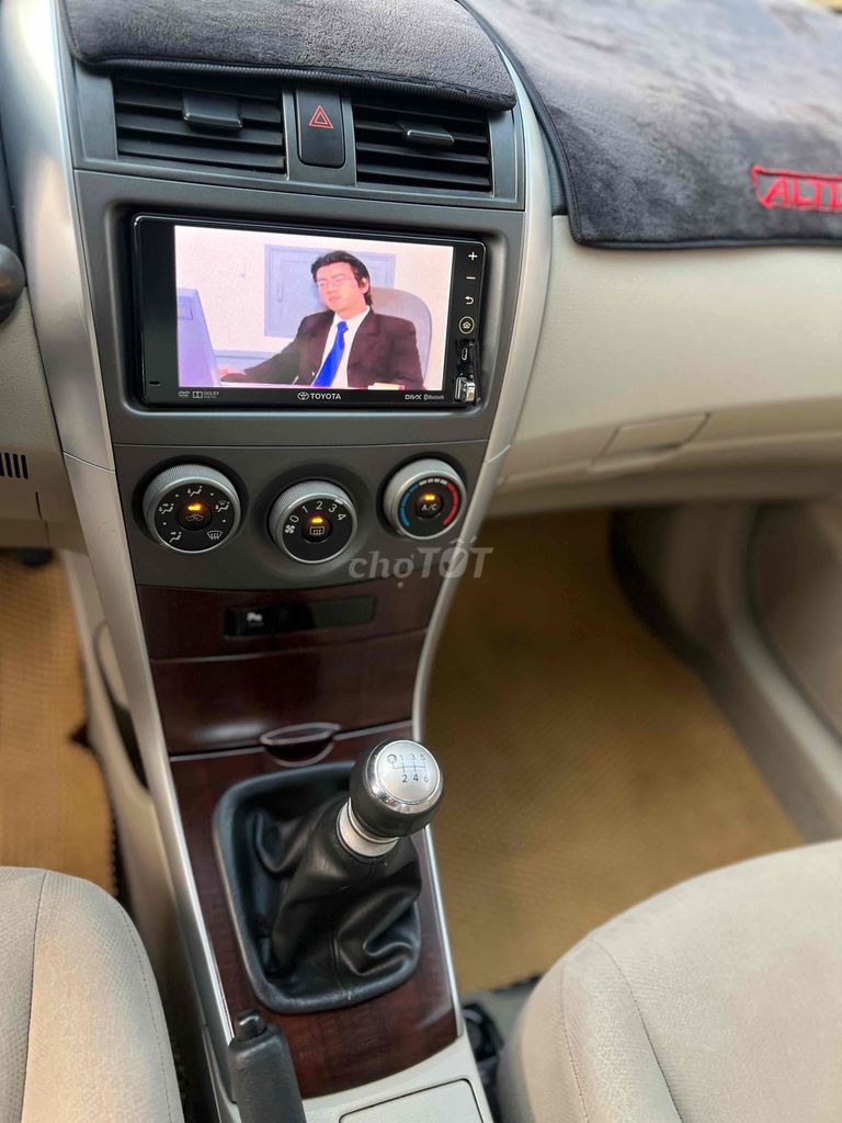 Toyota Corolla Altis 2011 1.8G MT - 61000 km