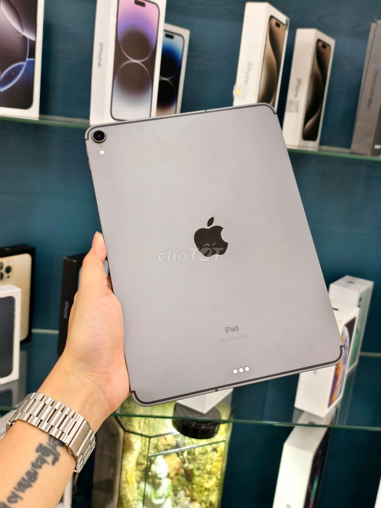 iPad Pro 11" 2018 64GB Wifi + LTE zin nguyên bản. Mua bán Máy tính bảng tại Quận Phú Nhuận Tp Hồ Chí Minh được đăng bởi TYMO Việt Nam hình 1