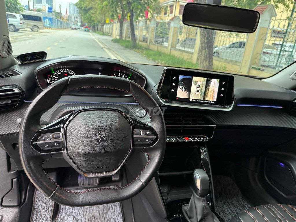 Peugeot 2008 2021 Active 1.2 AT - 41000 km. Mua bán Ô tô tại Thành phố Huế Thừa Thiên Huế được đăng bởi Hoàng Tàu  hình 14