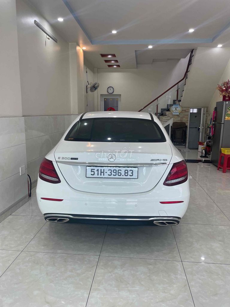 Mercedes Benz E Class 2020 E180 - 22000 km. Mua bán Ô tô tại Quận 12 Tp Hồ Chí Minh được đăng bởi ĐỖ CƯỜNG hình 11