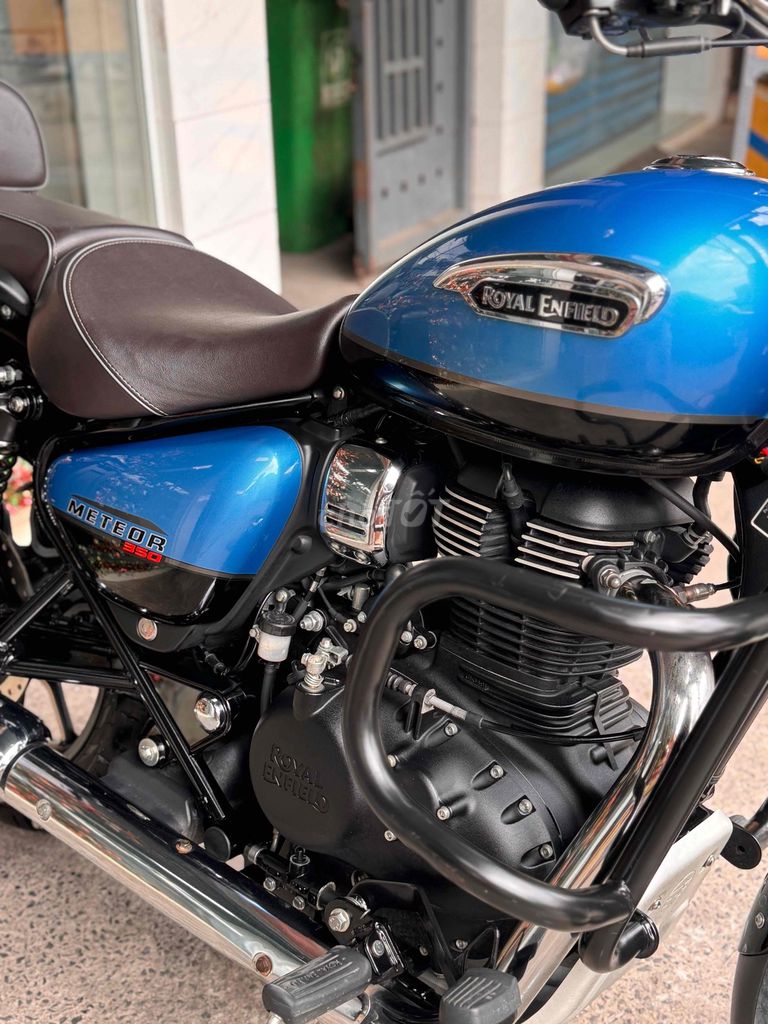 Royal Enfield Meteor 350 2023 Xanh dương 10000 km. Mua bán Xe máy tại Quận Bình Tân Tp Hồ Chí Minh được đăng bởi Việt Motor Bình Tân hình 3