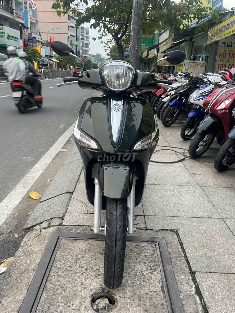 Piaggio Liberty yget ABS 2017 mới 90% Bstp chính c. Mua bán Xe máy tại Quận Tân Phú Tp Hồ Chí Minh được đăng bởi Tuanduy hình 6