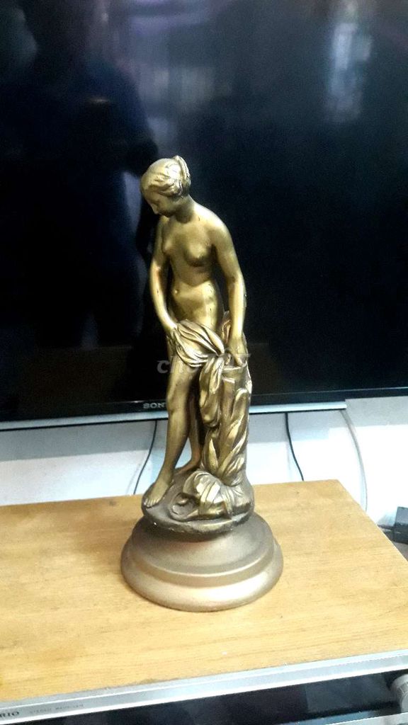 Tượng trang trí Đồng 45cm. Mua bán Đồ sưu tầm, đồ cổ tại Quận Ba Đình Hà Nội được đăng bởi Vinh hình 1