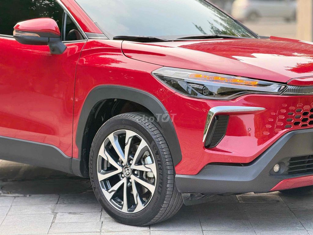 Corolla Cross 2024 Model 2025 1.8V Đỏ 1 Vạn Km. Mua bán Ô tô tại Quận Cầu Giấy Hà Nội được đăng bởi Vũ Kiên hình 4
