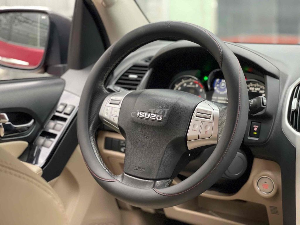 Isuzu Mu X 2018 1.9 4X2 AT - 89000 km. Mua bán Ô tô tại Quận Bình Thạnh Tp Hồ Chí Minh được đăng bởi Ô TÔ SÀI GÒN hình 7