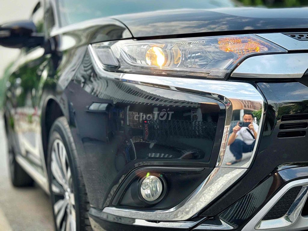 Mitsubishi Outlander 2022 2.0 CVT - 50000 km. Mua bán Ô tô tại Quận Cầu Giấy Hà Nội được đăng bởi Thái Hoàng Long Auto hình 7