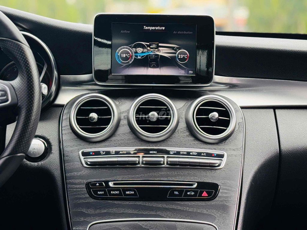 Mercedes C200 2018 Lướt 69.000 km. Mua bán Ô tô tại Quận Bình Tân Tp Hồ Chí Minh được đăng bởi Hoàng Thọ hình 12