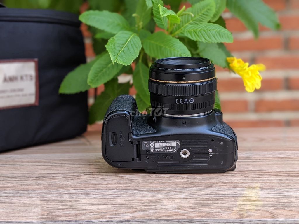 (MÁY ẢNH KTS)🌟#Canon #60D kèm 50mm 1.4 khá đẹp